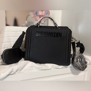 NWT Steve Madden Bevelyn Black Crossbody Bag - Viral Style